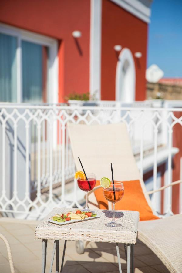 Lu' Riviera Hotel 4*