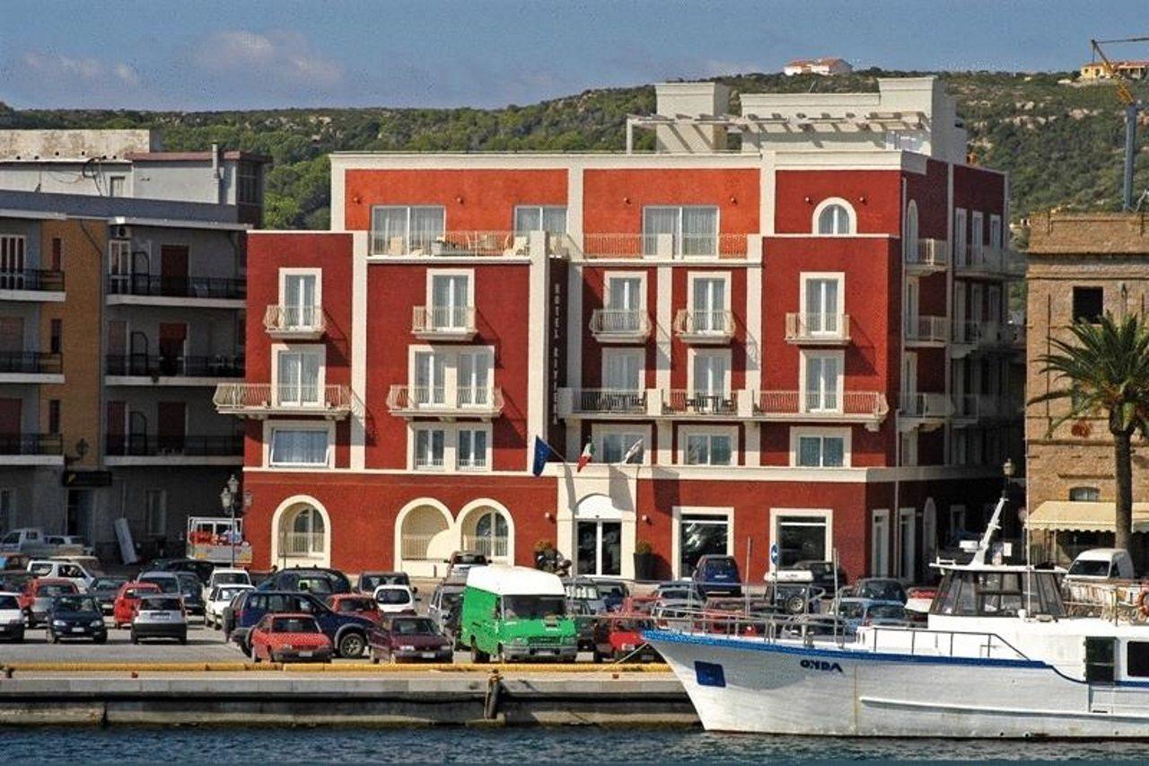 Lu' Riviera Carloforte (Isola di San Pietro)