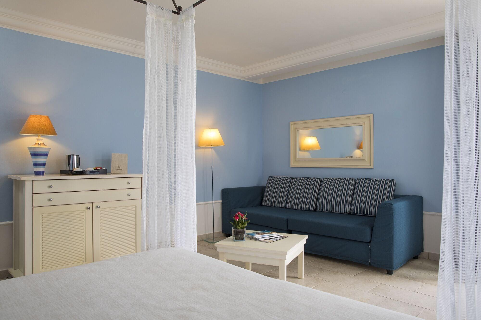 Lu' Riviera Hotel 4*